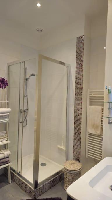 Very Chic Flat Vi Apartment Paris